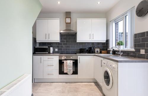 Belfast House | Fully Refurbished North Belfast Home 2