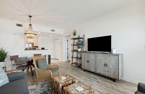 Fernandina Beach Condo | Fully Remodeled 5th-Floor Sandcastles Villa with Ocean Views!