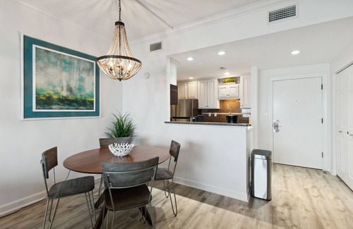 Fernandina Beach Condo | Fully Remodeled 5th-Floor Sandcastles Villa with Ocean Views!
