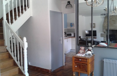 Plomeur House | Fully renovated 1851 farmhouse near the sea