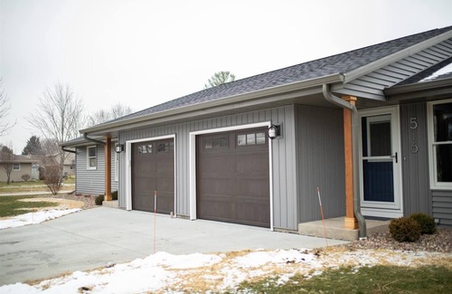 Janesville House | Fully Renovated 2BR 1BA Gorgeous Executive Home
