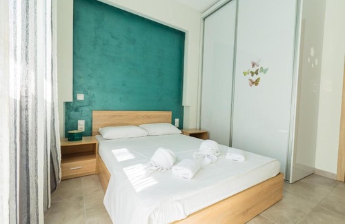 Thessaloniki Apartment | Fully Renovated Apartment For 3 In Thessaloniki