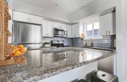 Townsend's Inlet House | Fully Renovated! Ocean Views! Beach Block!