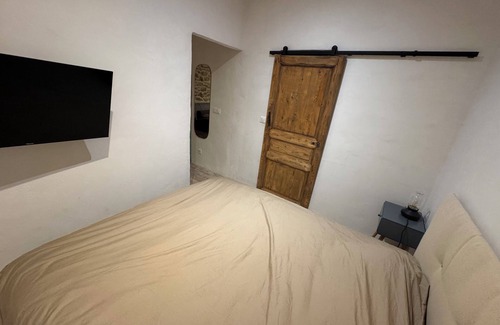 Tresques Other | Fully renovated stone farmhouse with swimming pool in village center