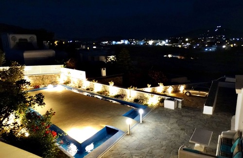 Ano Mera Apartment | Fully Renovated Studio for 2 persons