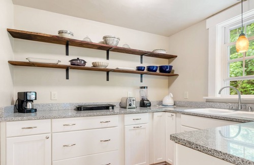 Alexandria Other | Fully restored 1700's Carriage Home near Newfound Lake and Ragged Mtn Ski Resort