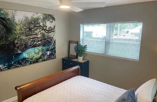 Gainesville House | Fun 2 bedrm house.Free parking, family ok, Gator games