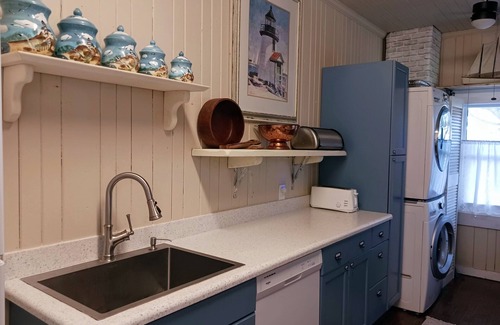 Alligator Point House | ☀Fun Flamingo-Beachfront-Quiet Retreat, Best Views