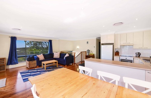 Macmasters Beach House | Fun In The Sun - Family Home