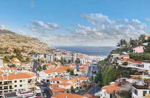 Sao Roque House | Funchal House