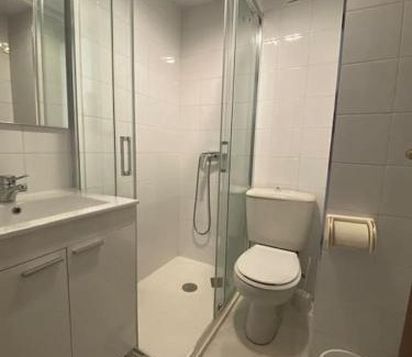 Huerta de Santa Teresa Apartment | funcional piso 4 dormitorios frente a santa justa