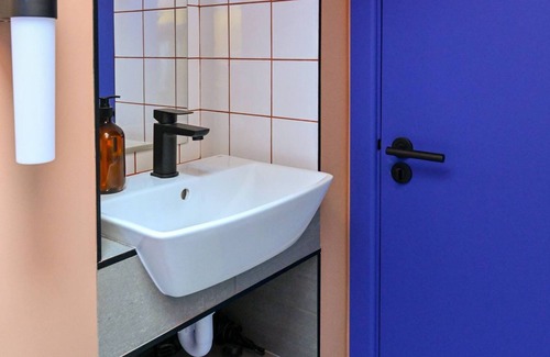 Angel Apartment | Funky Ensuite Loft Close to Angel Shoreditch