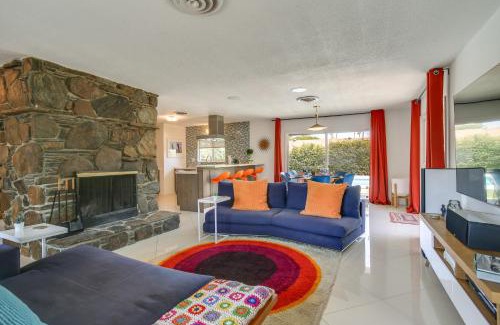 Palm Springs House | Funky Palm Springs Paradise Near Golf Courses