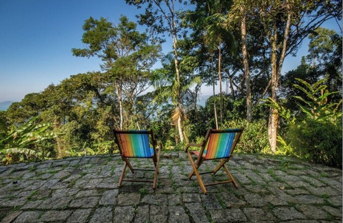 Paraty Villa | Funky Rainforest House Near Paraty