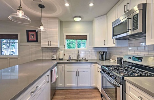 Anaheim Colony Historic District House | Funtierland + Donald Duck's Cottage + Spa + Wifi +Historic District
