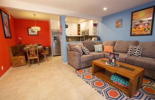 Hermosa Village Condo | Funtierland + Under the Sea + Walk to Disneyland Resort + Pool