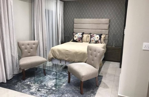 Greater Johannesburg Metropolitan Area House | FURAHA GUEST LODGE