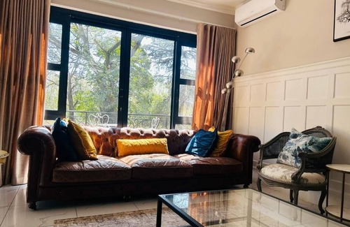 Greater Johannesburg Metropolitan Area House | FURAHA GUEST LODGE