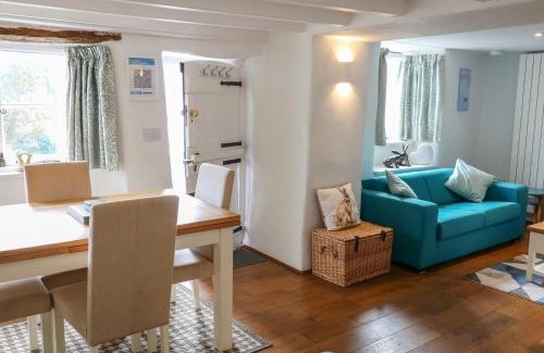 Loddiswell House | Furneaux Hatch