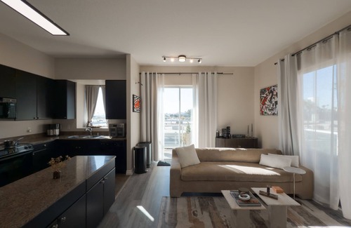 Waterfront Condo | Furnished 1BD/1BA Full Ocean-View Condo in Downtown Long Beach