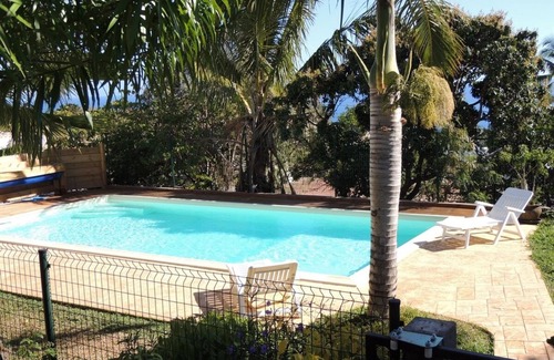 Le Portail Apartment | Furnished 2 persons, swimming pool, near the sea