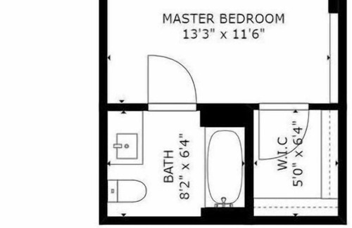 Eisenhower East Apartment | Furnished 2BR in Alexandria w/ Roof Pool + Gym