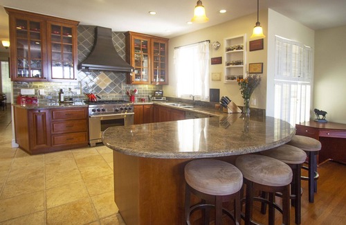 Cow Hollow Condo | Furnished 3br/2ba Luxury condo in Cow Hollow with stunning views