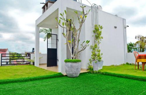 Sri Jayawardenepura Kotte Apartment | Furnished apartment at Colombo suburbs Nawala