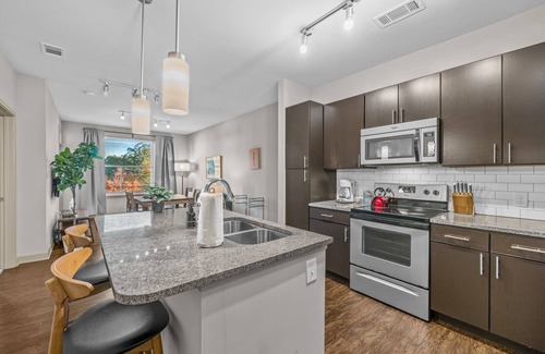 Downtown Decatur Apartment | Furnished Apartments in Decatur Square