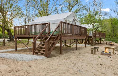 Stanton Other | Furnished Glamping Tent/Red River Access/King Bed