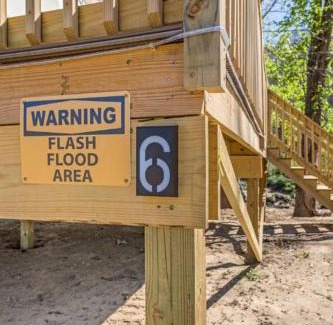 Stanton Other | Furnished Glamping Tent/Red River Access/King Bed