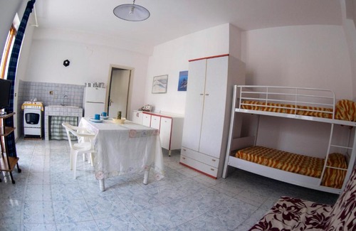 Santa Tecla Apartment | Furnished open-space apartment near the sea and commercial points