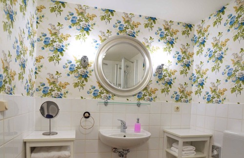 Dalwitz Apartment | Gänsestall apartment rental (4 pers.) - FerienGut Dalwitz Verwalterhaus