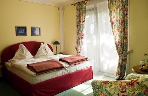 Poertschach am Woerthersee Bed & Breakfast | Gästehaus Pension Ria