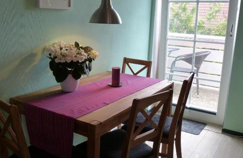 Busum Apartment | Gästehaus Amrumer 36