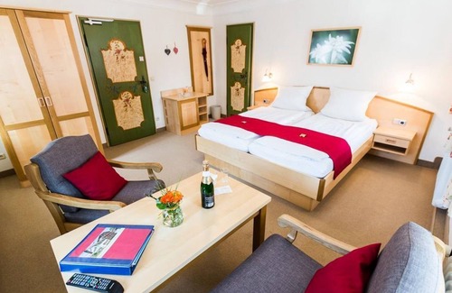 Oberammergau Bed & Breakfast | Gästehaus Enzianhof Hotel garni - double room