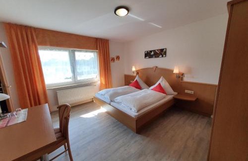 Kamp Lintfort House | Gästehaus Ermen