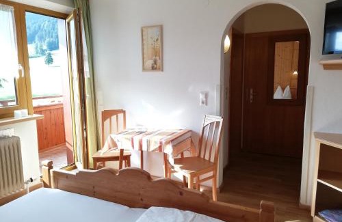 Niederau House | Gästehaus Sonja