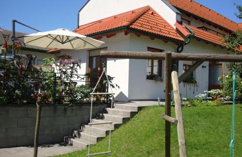 Illmitz House | Gästehaus Strommer