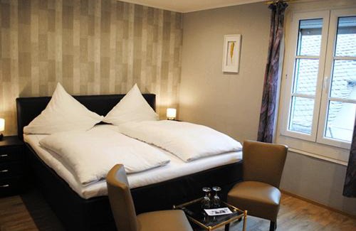 Reil Bed & Breakfast | Gästehaus Weingut Schier im Zehnthof