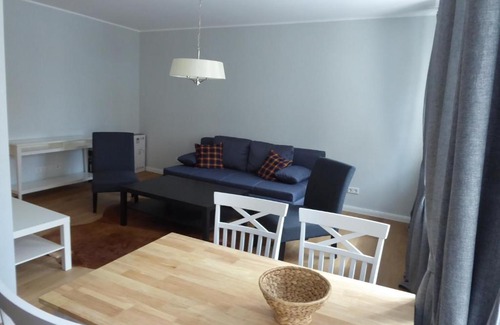 Neuruppin Apartment | Gästewohnung Aberdeen
