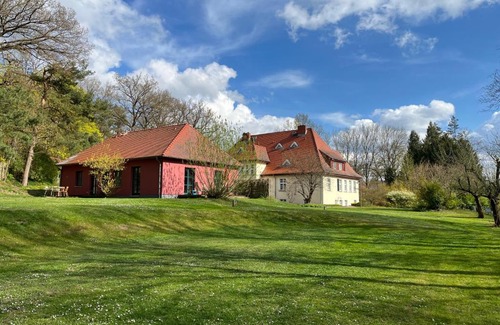 Krakow am See House | Gästezimmer in herrschaftlicher Villa