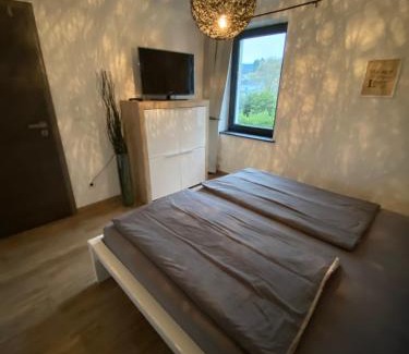 Adenau Bed & Breakfast | Gästezimmer Melina am Nürburgring