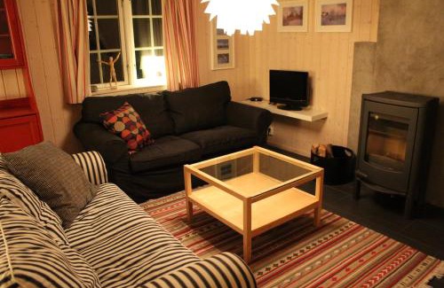 Sor-Fron House | Gålå Fjellhytte - cabin with sauna and whirlpool tub