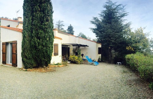 Montesquieu-des-Alberes House | gîte Belle-Vue MONTESQUIEU DES ALBERES