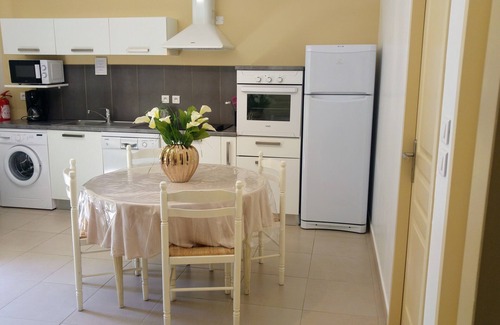 Galeria House | Gîte*clim-WIFI-heated pool-river 1km-beach 5km-ping-pong-pétanque