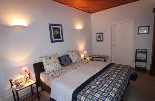 Granges-Aumontzey House | Gîte Confortable en Pleine Forêt avec Étang, Idéal pour Familles et Amis - FR-1-589-154