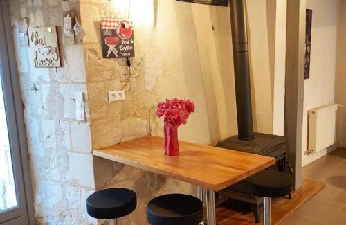 Bourgueil House | Gîte cosy avec spa, jardin et équipement complet à Bourgueil, près des Châteaux de la Loire - FR-1-381-564