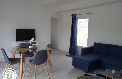 Saint-Michel-en-l'Herm House | Gîte cosy avec piscine près des plages et du Marais Poitevin - FR-1-426-553