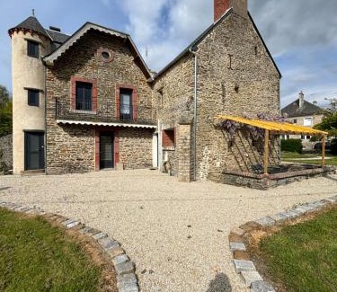 Pontorson Apartment | Gîte de la petite tour